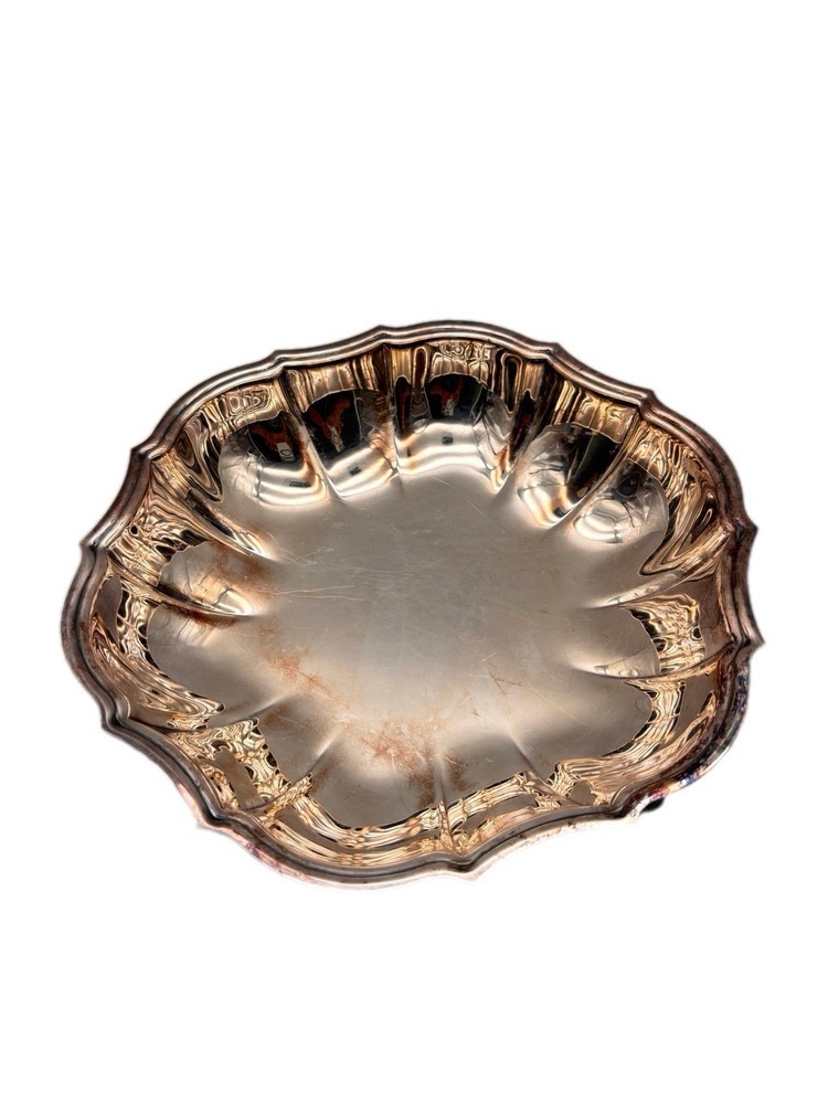 Chippendale 10” Silver Plate Serving Bowl 6335