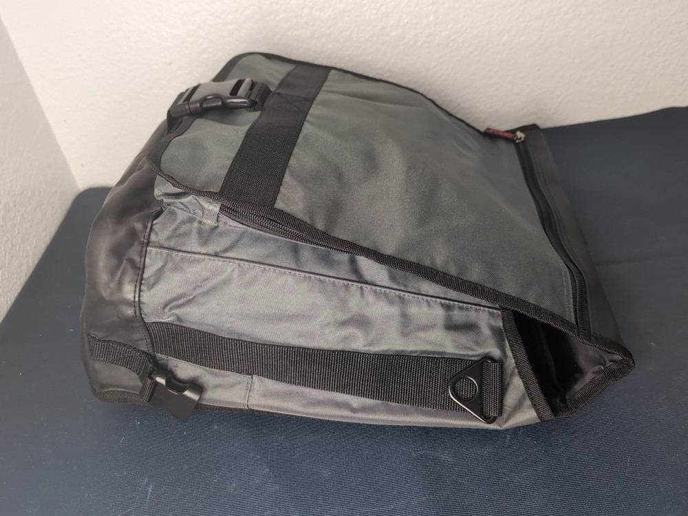 Oracle Brand Backpack Laptop Bag Compaq EMC² INTEL Sun Microsystems Advertising
