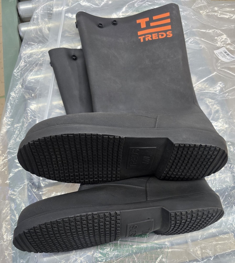 TREDS Super Tough 17" Pull-On Stretch Rubber Overboots - Black