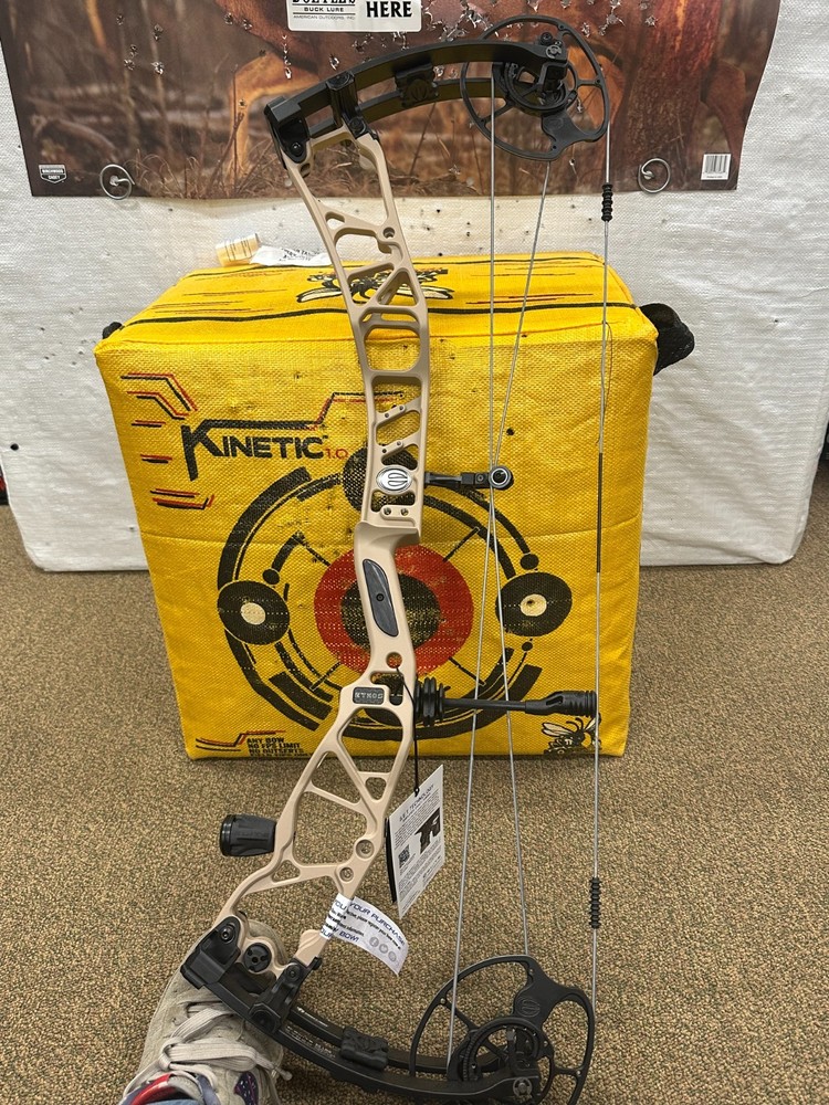 Elite Ethos RH 65 LBS Compound Bow