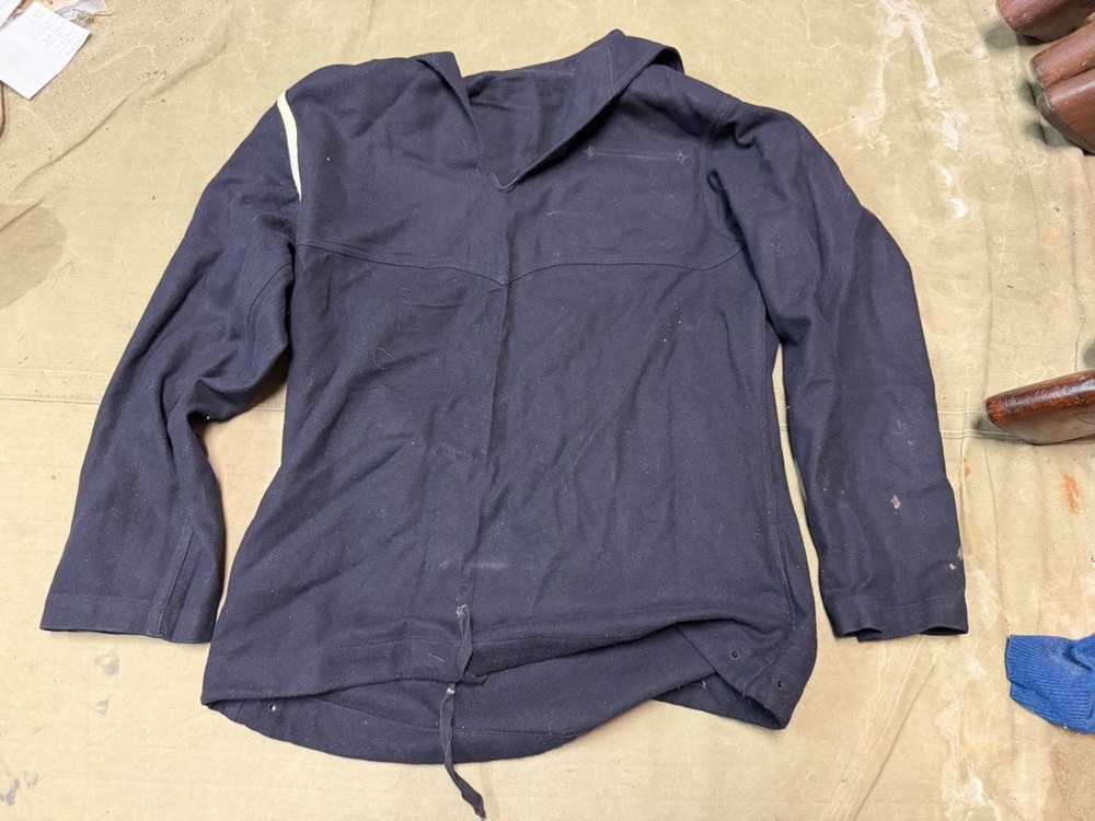 ORIGINAL WWII US NAVY EM DRESS "BLUES" JUMPER SHIRT- MEDIUM/LARGE 42R