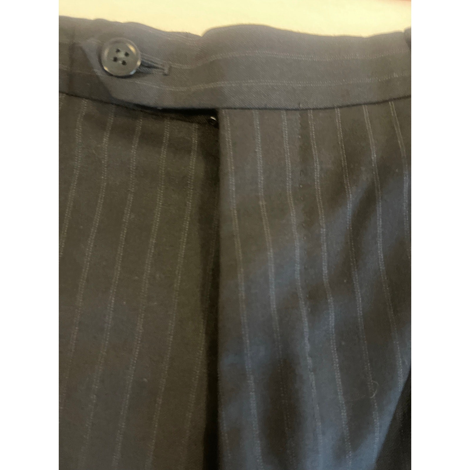 EUC: Armani Collezioni Men's Wool Suit Size 42 R