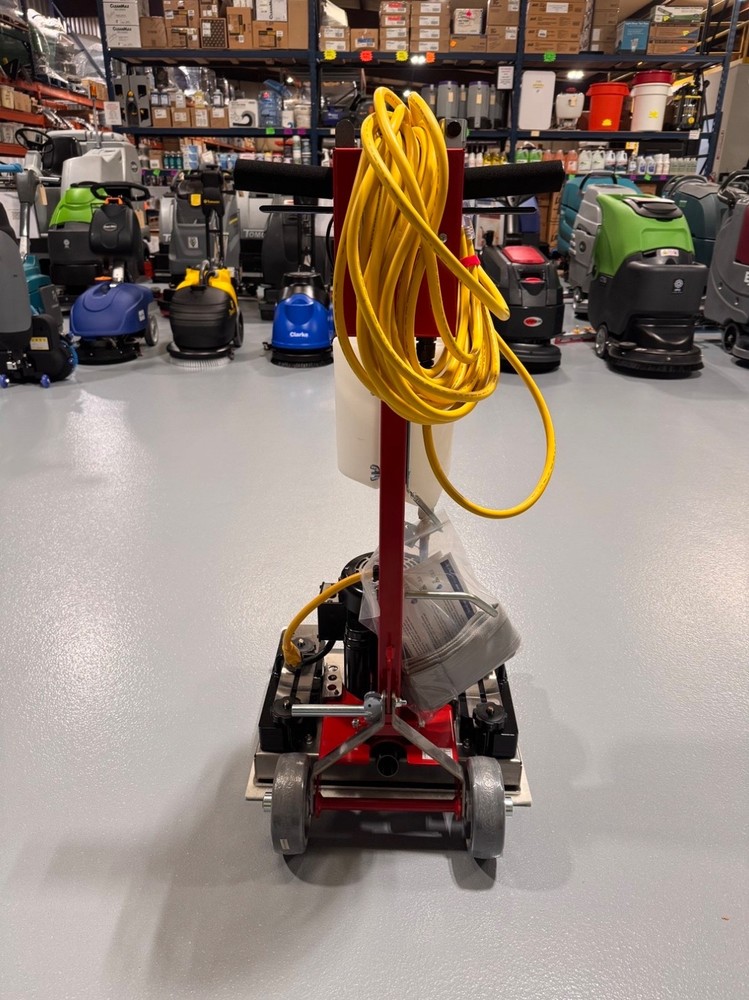 Square Scrub - EBG-20/CV Pivot Machine with Solution Tank 10855800 NEW