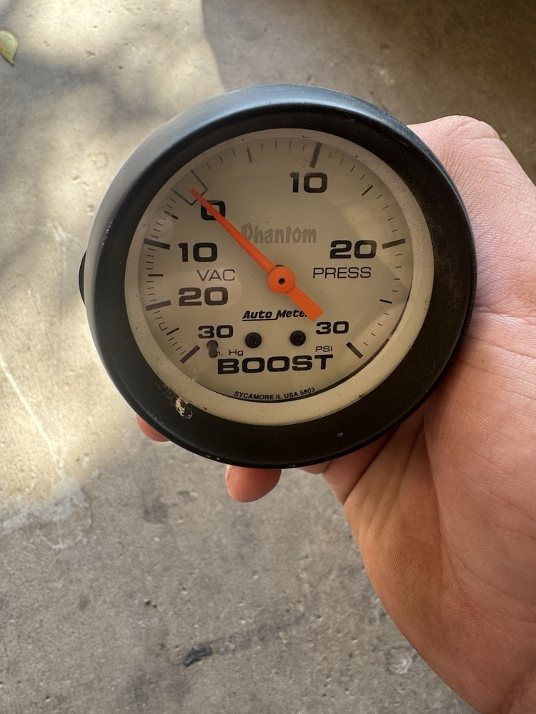 Auto Meter 5601 Phantom Mechanical Boost/Vacuum Gauge.