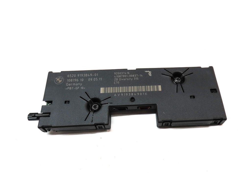 2012 BMW X5 (E70) ANTENNA DIVERSITY AMPLIFIER AMP