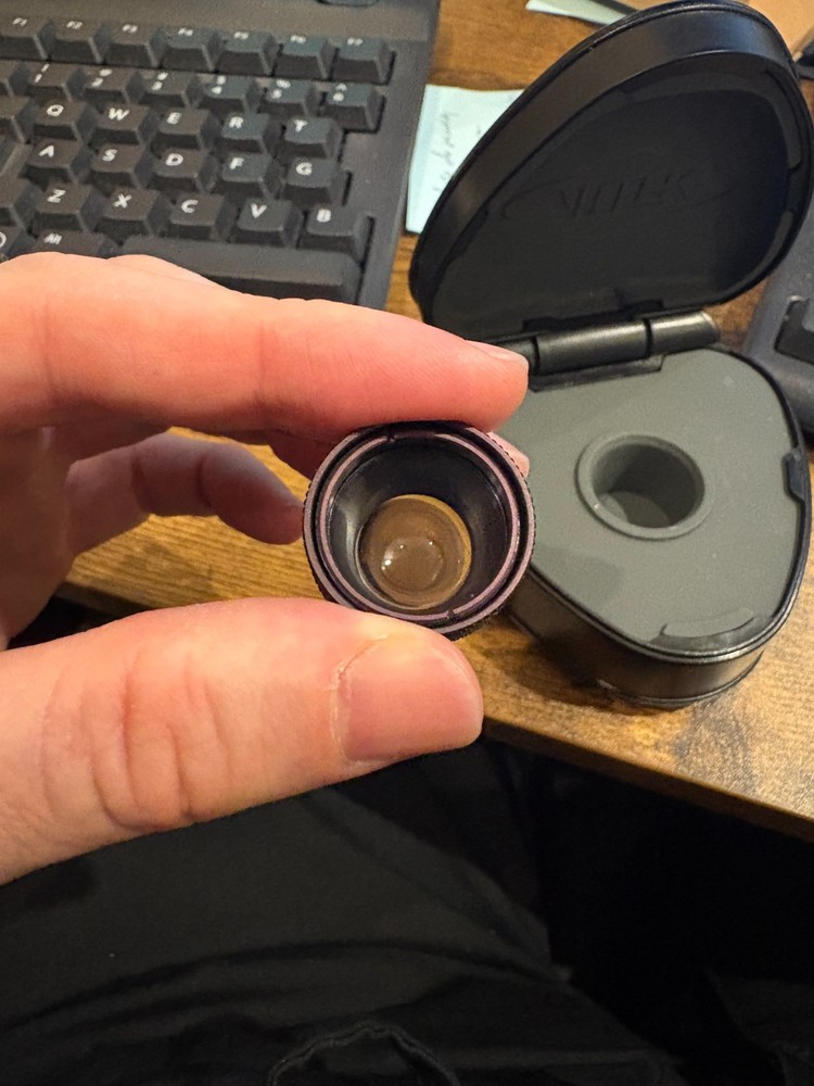 Volk Double aspheric Capsulotomy Lens with case