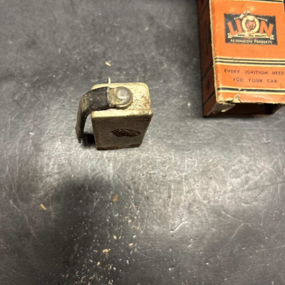 1920's DODGE NORTHEAST DISTRIBUTOR CONDENSER