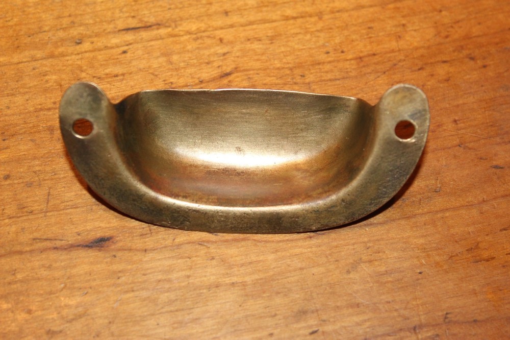 Antique Simple Brass/Bronze Bin Apothecary Cupboard Drawer Pull L-86