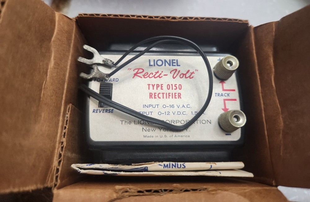 Lionel postwar 0150 HO Train Transformer Rectifier untested