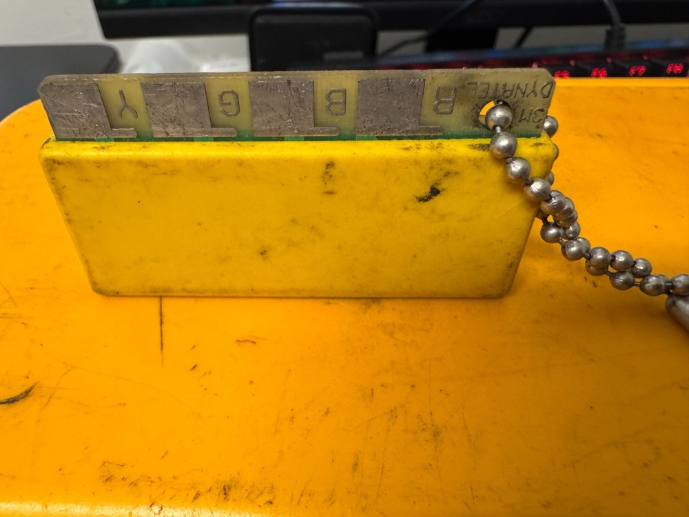 3M Dynatel 965 Subscriber Loop Analyzer Powers On