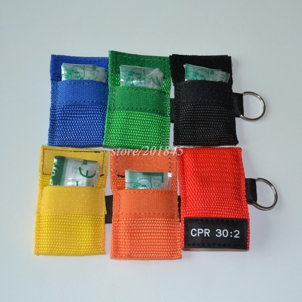 6Pcs Portable Keychain 30:2 cpr One-way Valve cpr face shield CPR Training Tool