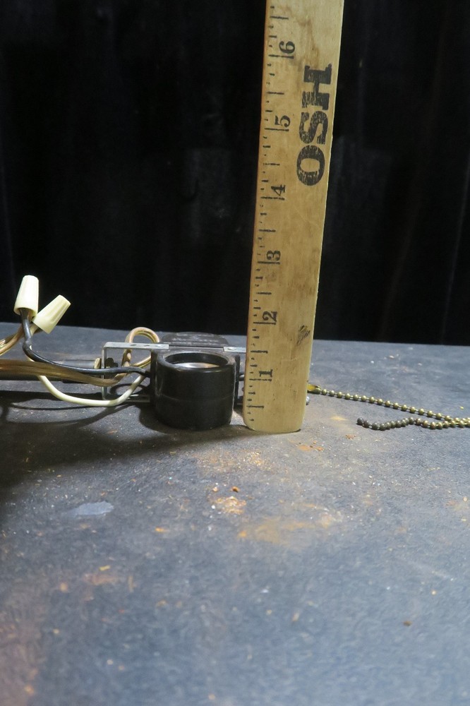 Double socket bakelite pull down switch Part Vintage Chandelier cluster LEVITON