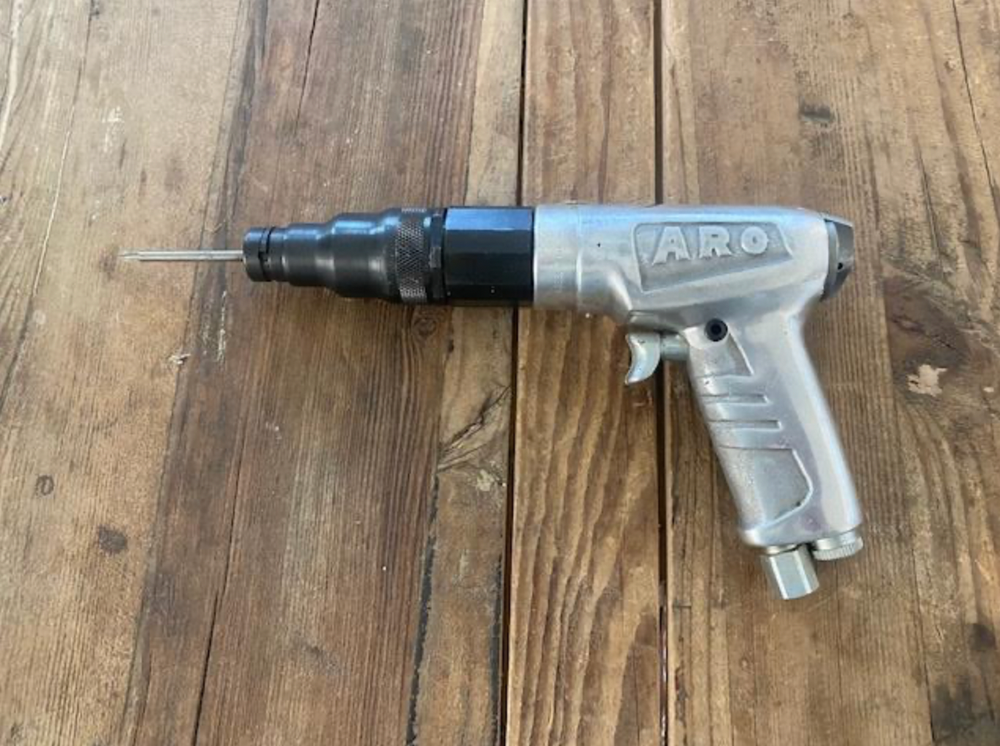 ARO 7908D Pneumatic Screwdriver for Industrial Use
