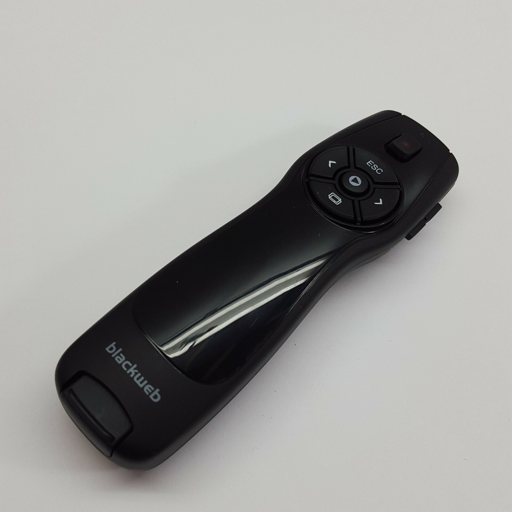 BlackWeb Remote 2.4GHz Wireless Presenter 82 ft. Range BWA18HO013 (D1900)