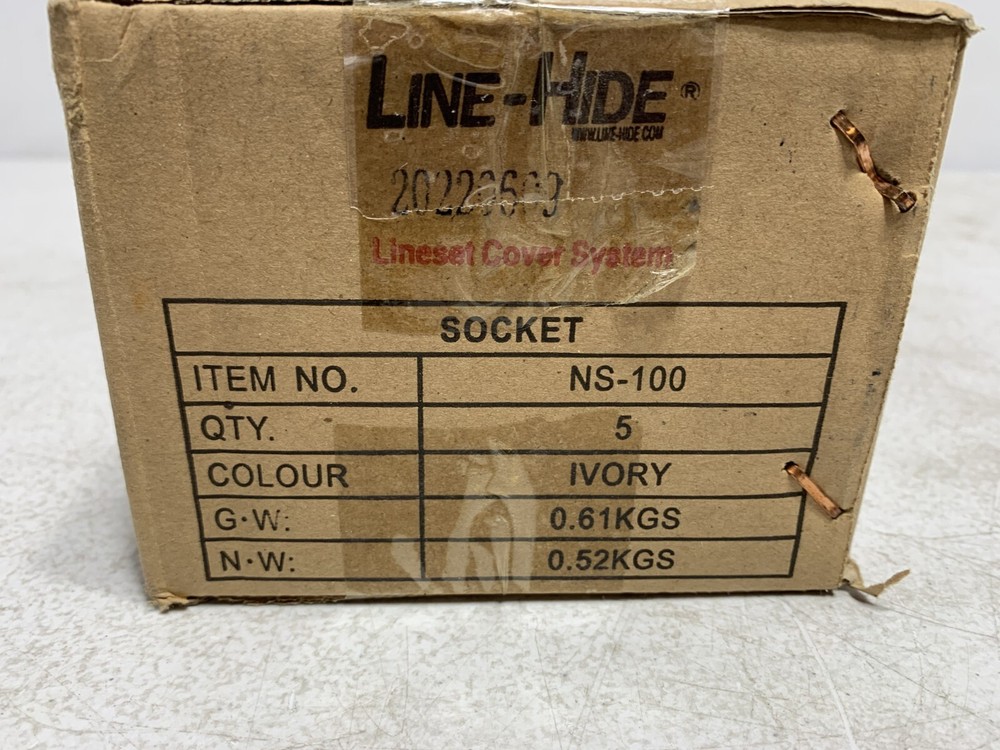 Mitsubishi NS-100 Line-Hide Coupling Socket Size 100