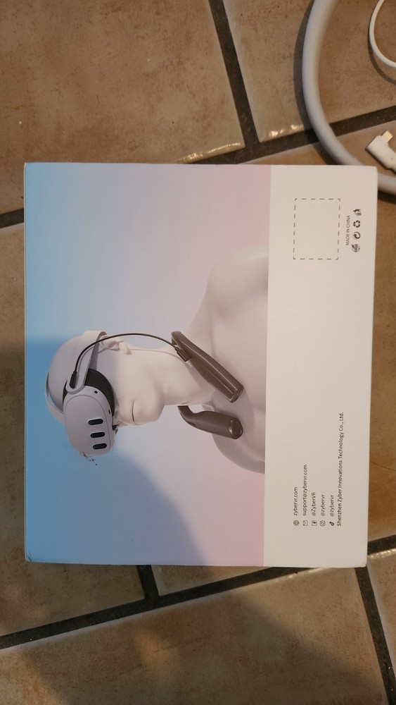 Meta Quest 3 128GB Standalone VR Virtual Reality Gaming Headset & Controllers*