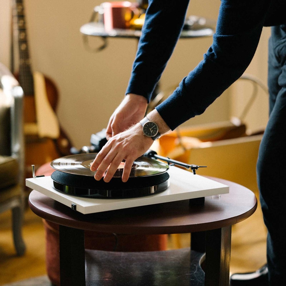 Pro-Ject E1 Phono Plug & Play Turntable with Built-in Phono Satin White