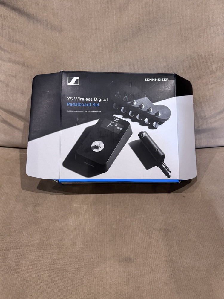 xs wireless digital pedalboard set