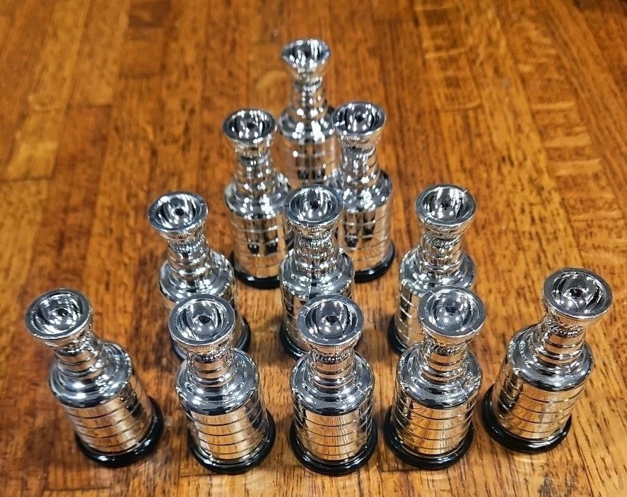 Mini Stanley Cup For Starting Lineup Hockey Figures MINT 2" Silver/chrome SLU