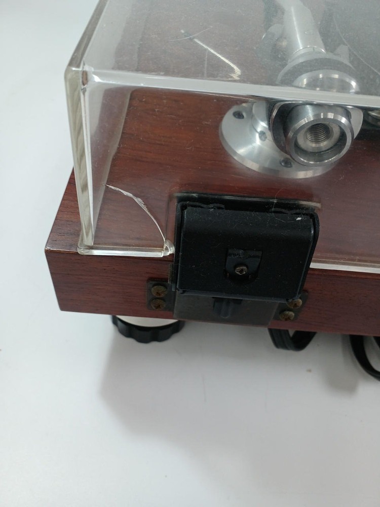 Micro Seiki DD-5 Direct Drive Turntable Record Player Working