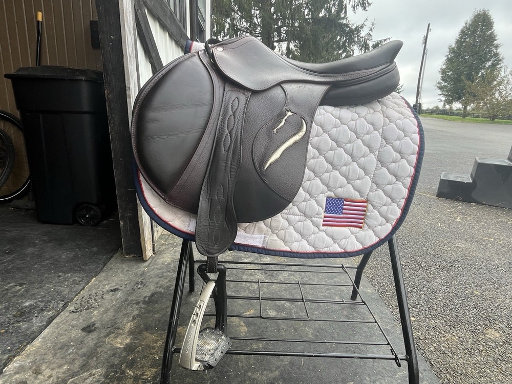 2023 Antares Evolution 16.5 Saddle