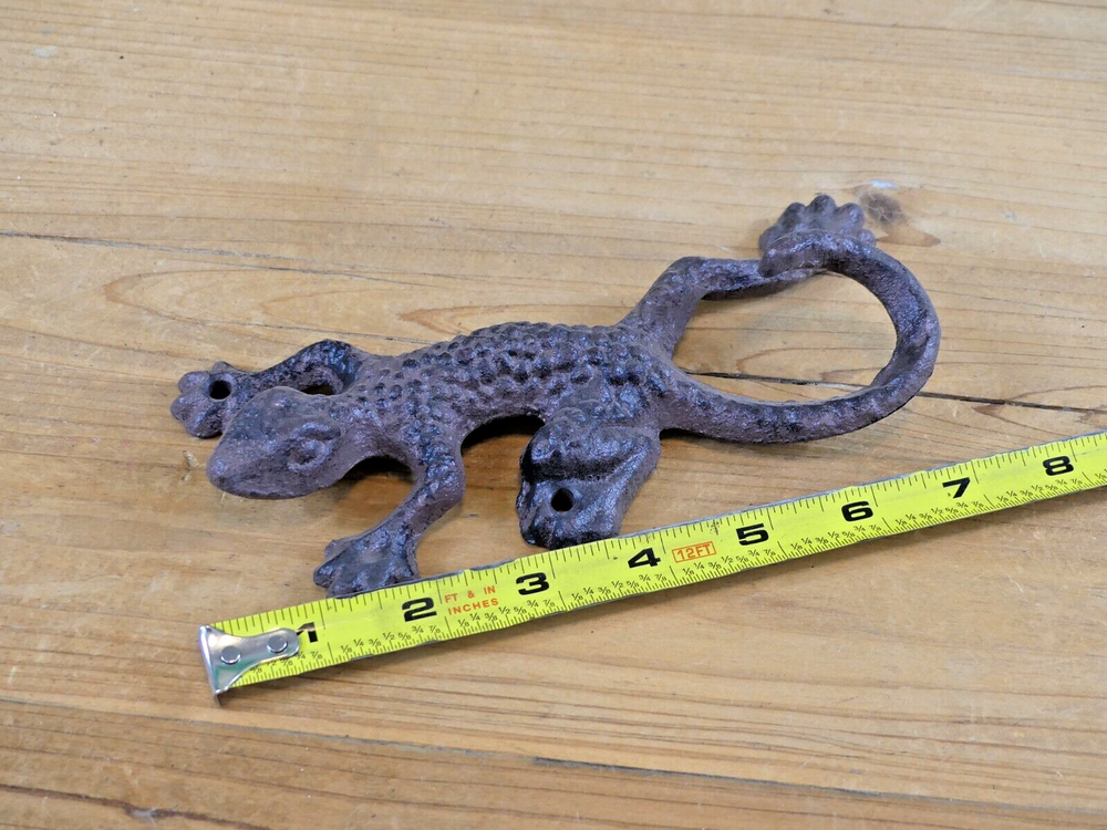 1 Cast Iron RUSTIC LIZARD Garden Statue GECKO Western Decor Wall Mount LARGE