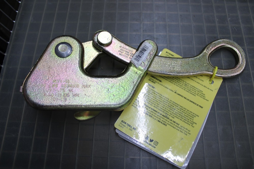 Klein Tools 1671-10 Grip Cable Puller, 10,000 lbs B69532A-UK