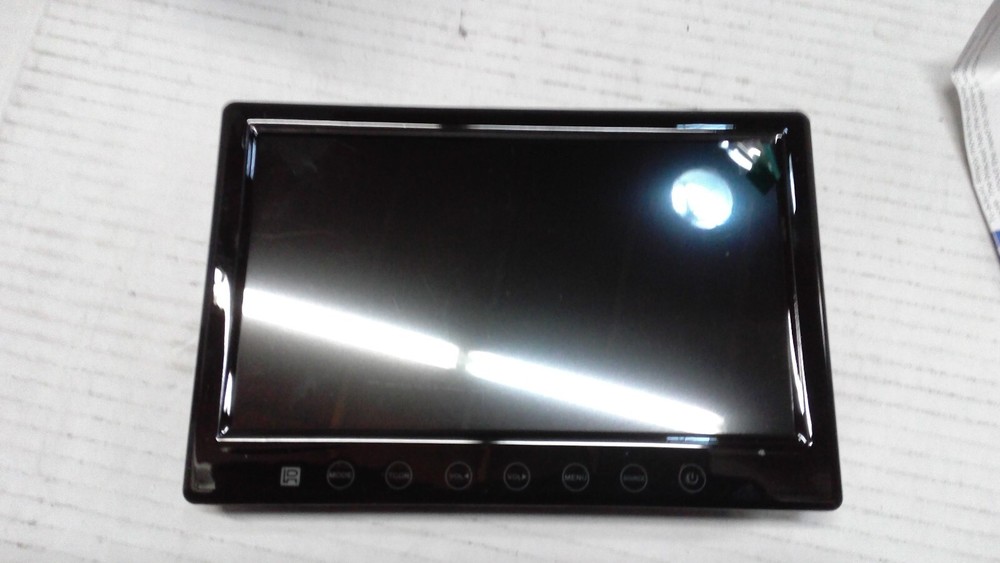 Clinton Electronics CE-L07 LCD 7" HDMl