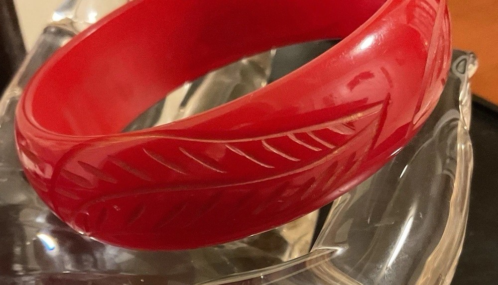 Vintage Red Bakelite Bangle Bracelet