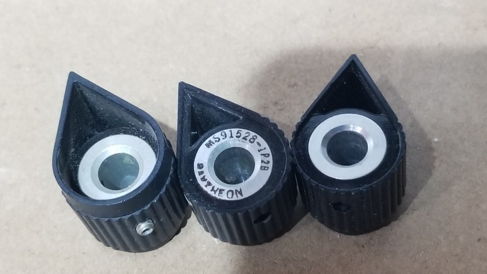 Knobs For Electronic Equipment Black Pointer Knobs - Lot Of 3 Pcs - 1" smaller