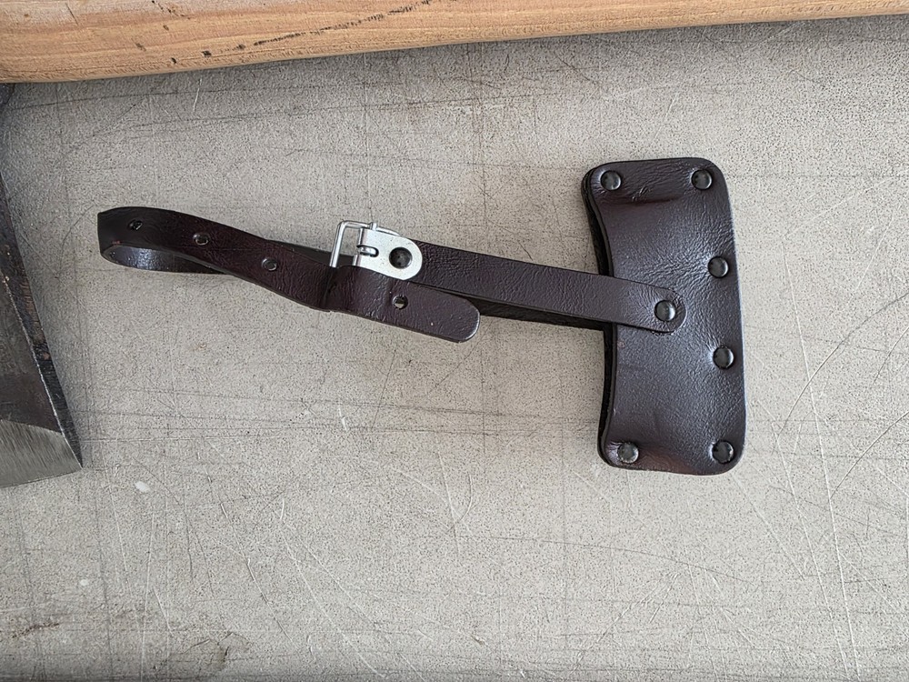 Wetterlings Axe - splitting axe 3.5lb 30"