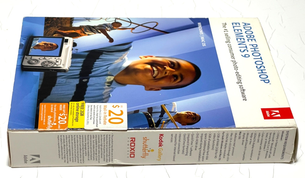 Adobe Photoshop Elements 9 (Win/Mac) 2-Discs w/Serial & Lightroom 3 30day Trial