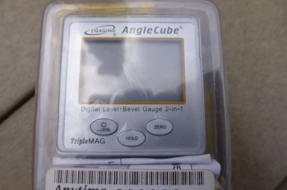 IGAGING ANGLE CUBE, DIGITAL LEVEL-BEVEL GAUGE