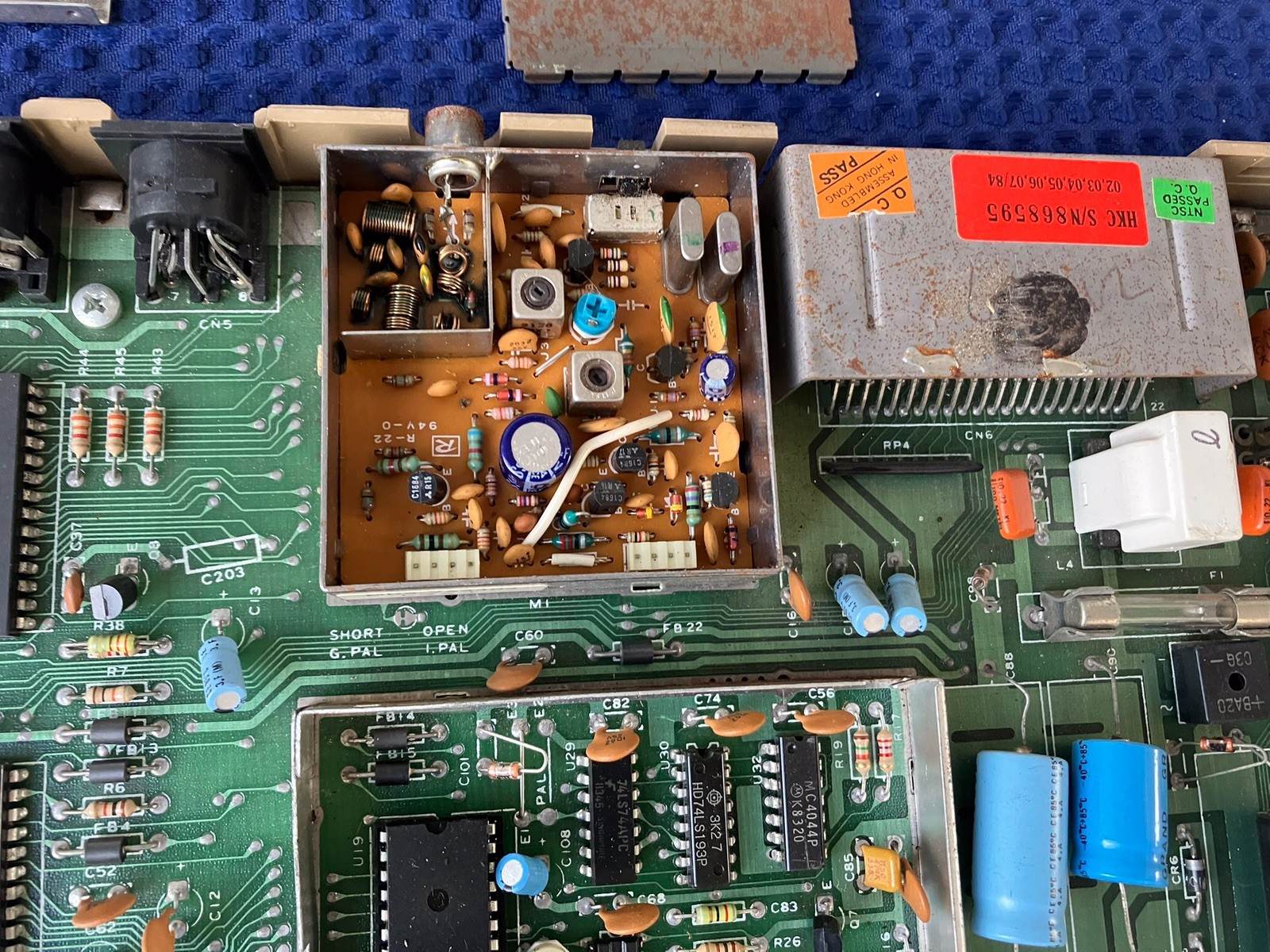 Vintage Commodore 64 Computer Not Working For Parts Or Repair.