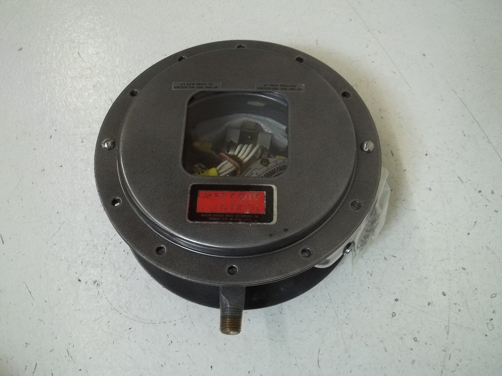 MERCOID DAW33-152-4 PRESSURE SWITCH NSMP