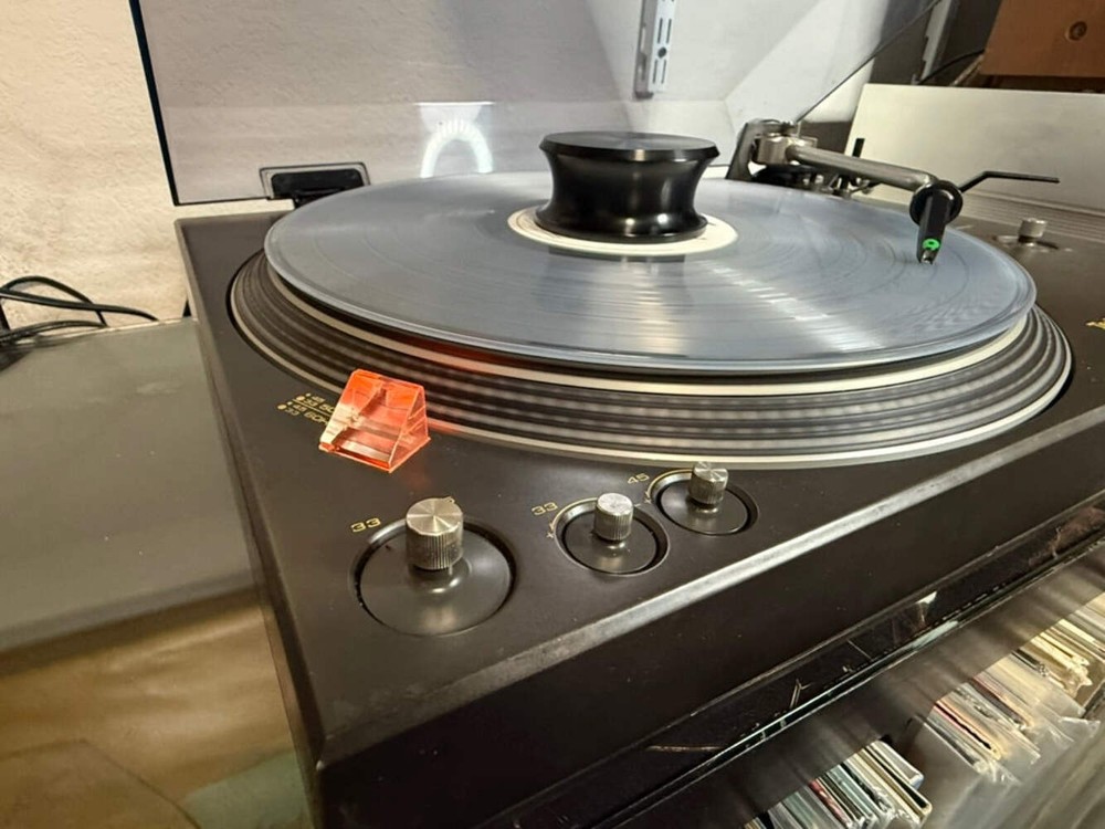 Technics SL-1310 Direct Drive Turntable Serviced [Deoxit] Tested - Auto Return