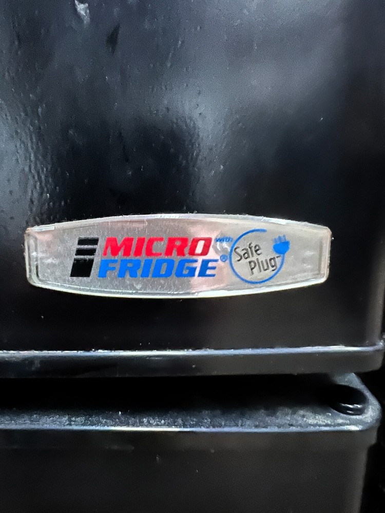 Danby Micro-fridge Refrigerator/Freezer Combo