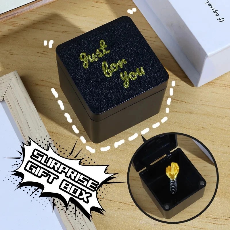 Middle Finger Surprise Gift Box Middle Finger Perfect Prank Hand Pop-Up Gift Box