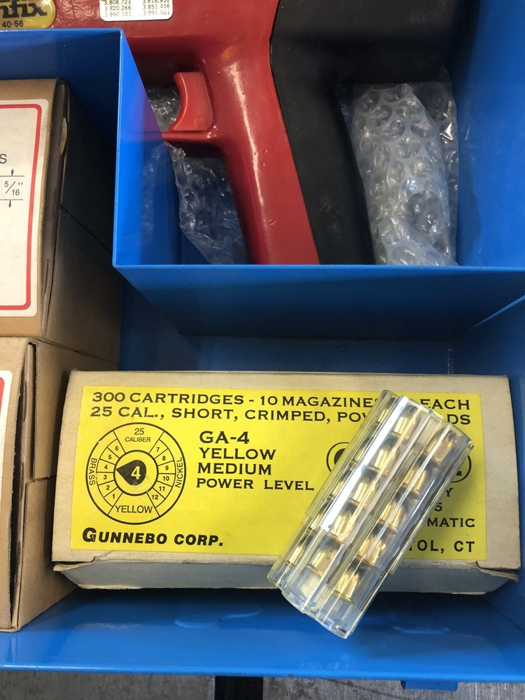 GunFix 25 Caliber Semi-Automatic Nail Fastner W/Shells “RamSet” type.