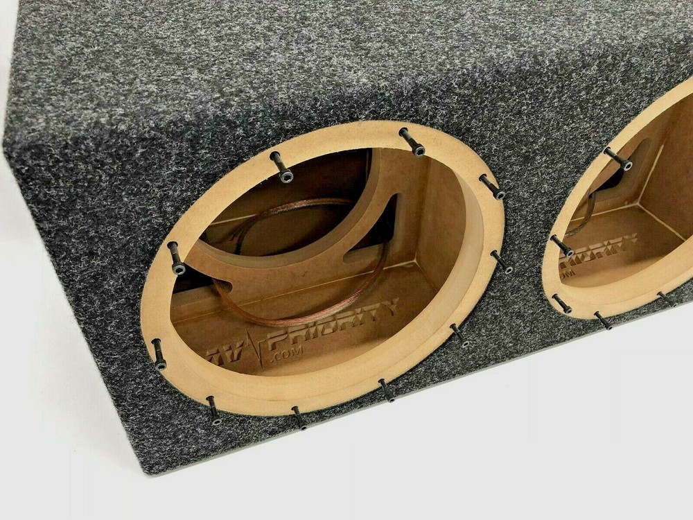JL Audio 10W6v3 dual sealed subwoofer box