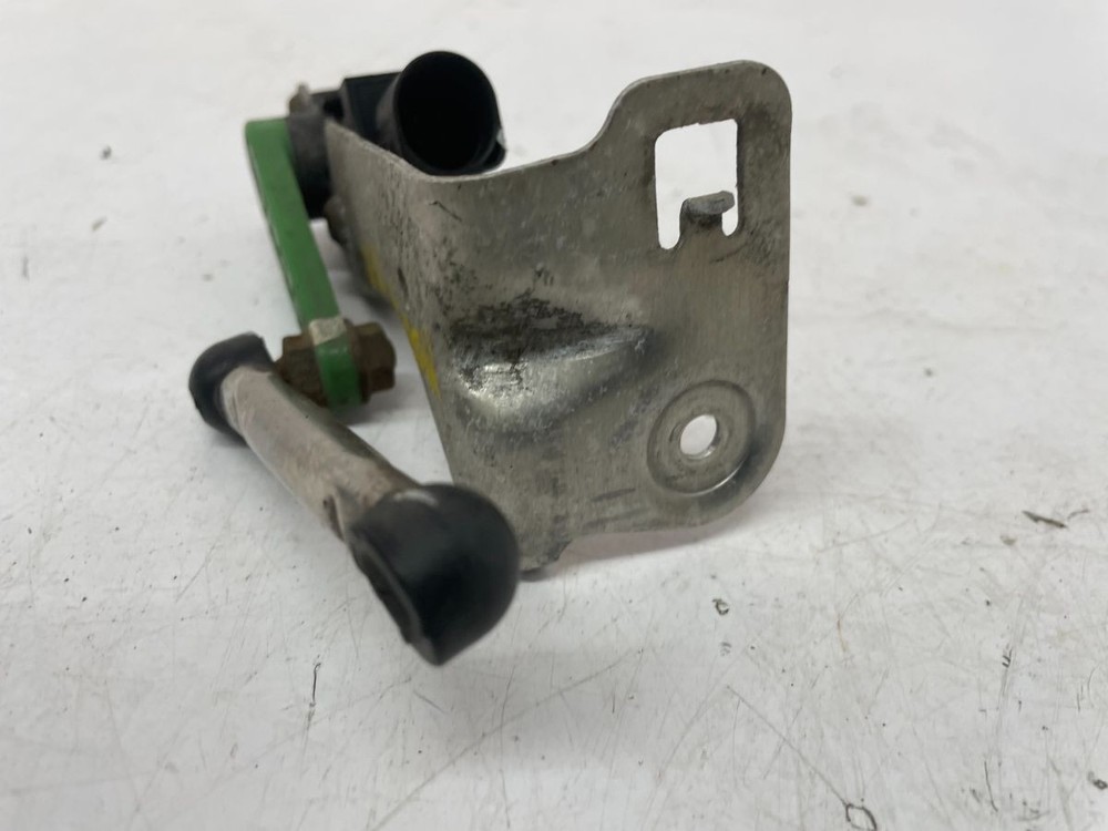 TESLA MODEL S HEIGHT LEVEL SENSOR REAR LEFT 2012-2016 1004173-00-A