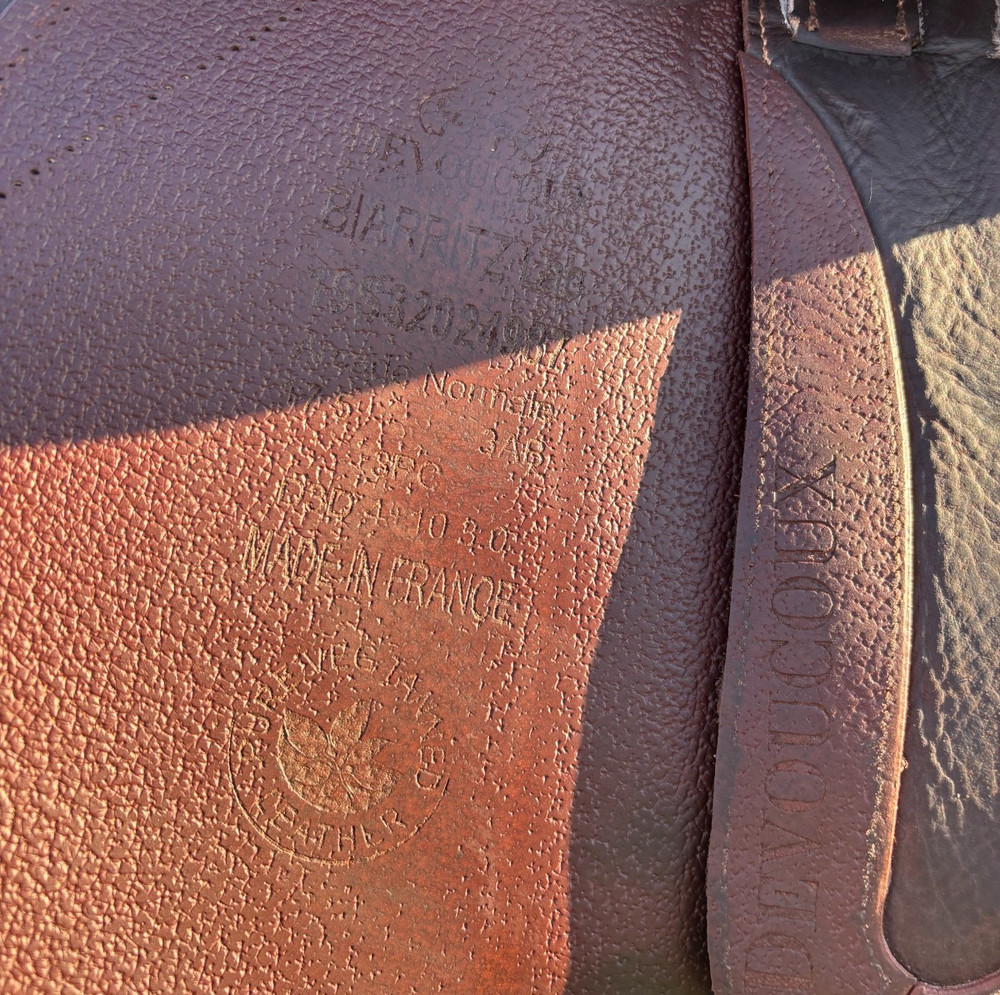 Devoucoux Biarritz Lab Saddle, 2019 17.5" *FULL BUFFALO* D3D, Long/Forward Flap