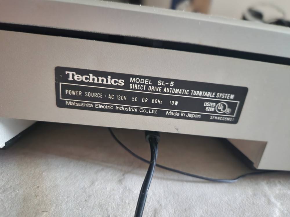 Technics SL-5 Direct DriveAutomatic Turntable (PARTS/REPAIRS ONLY)