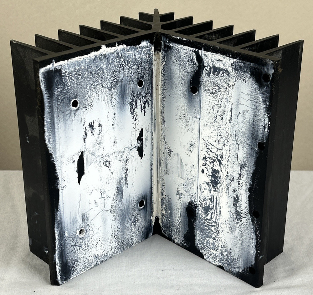 Bose 1801 Heatsink Corner Original