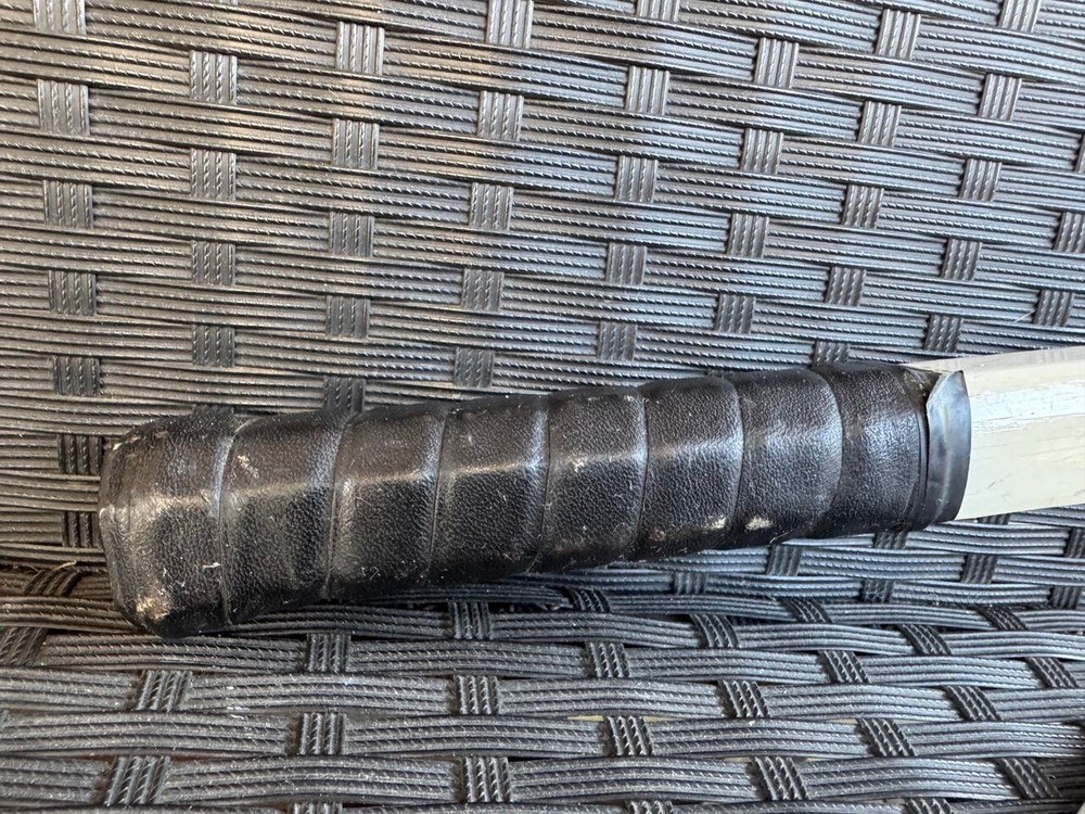 "WUD-3 KID" THREAD WITH ORIGINAL LINING AND HANDLE - WOODEN RACKET