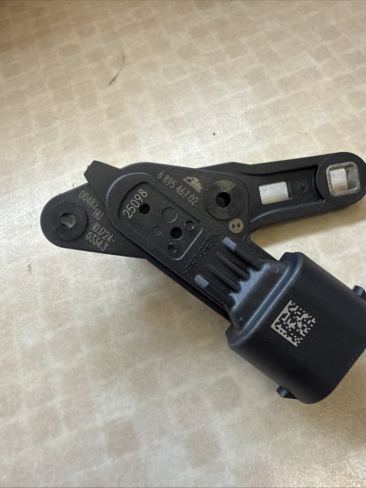 BMW Front Headlight Level Sensor 37146895467 NEW