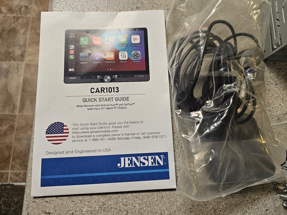 Jensen CAR1013 ALL ACCESORIES ONLY. MISSING STEREO ONLY. READ.