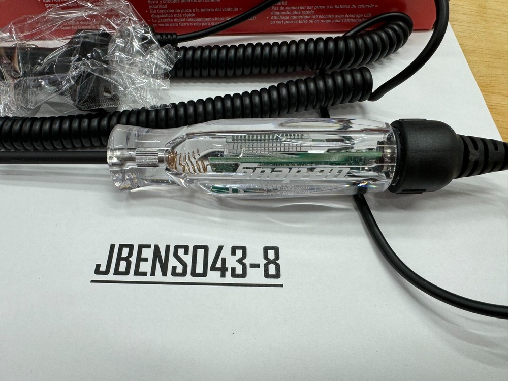 Snap-on Tools NEW 12V Digital Display Circuit Tester with USB Plug EECT402USB