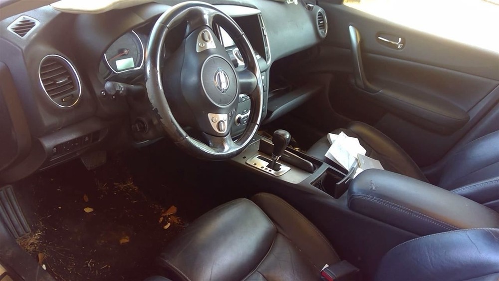 MAXIMA 2011 Fuse Box Cabin 6753