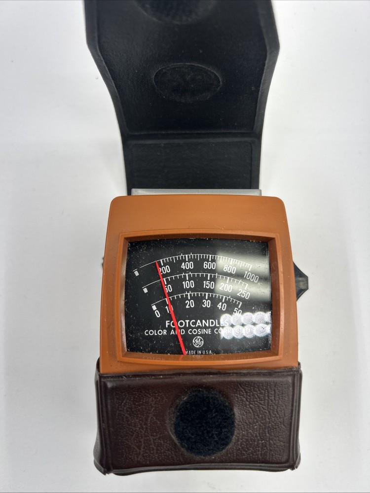 GE General Electric Light Meter Type 214 With Case Great condition working